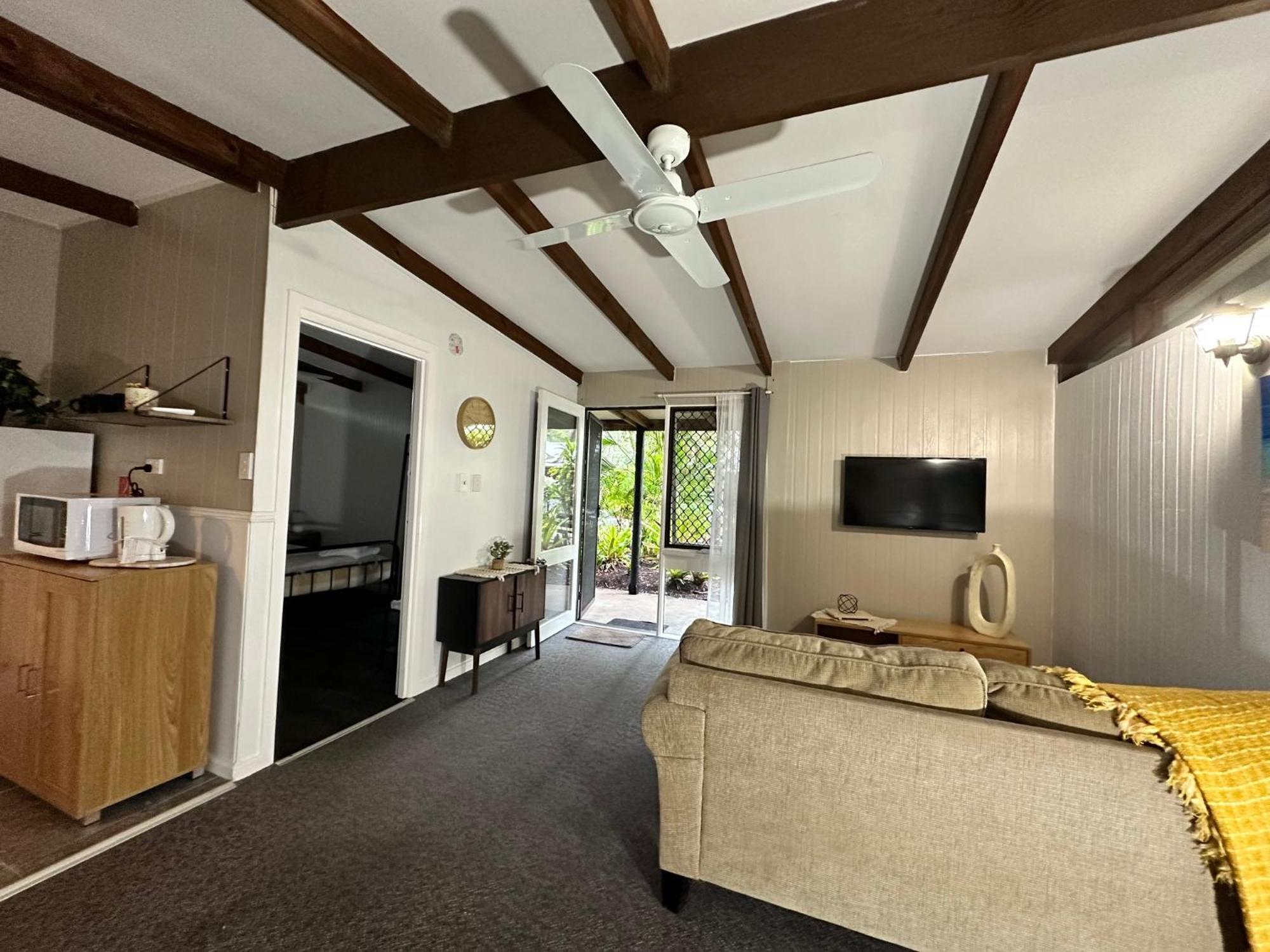 Colonial Village Resort Hervey Bay Kültér fotó